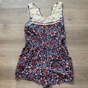 Xhilaration Floral Sleevless Shorts Jumper with High Lace Neck